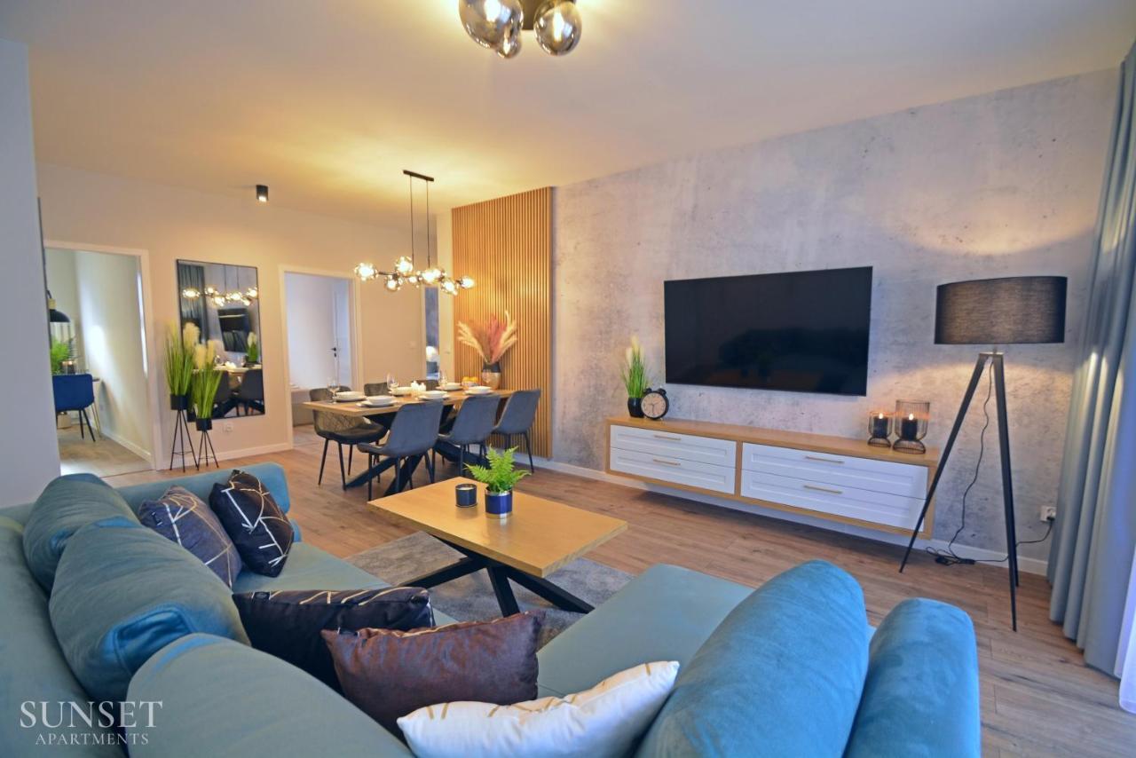 Platan - Sunset Apartments - Garaz シフィノウイシチェ エクステリア 写真